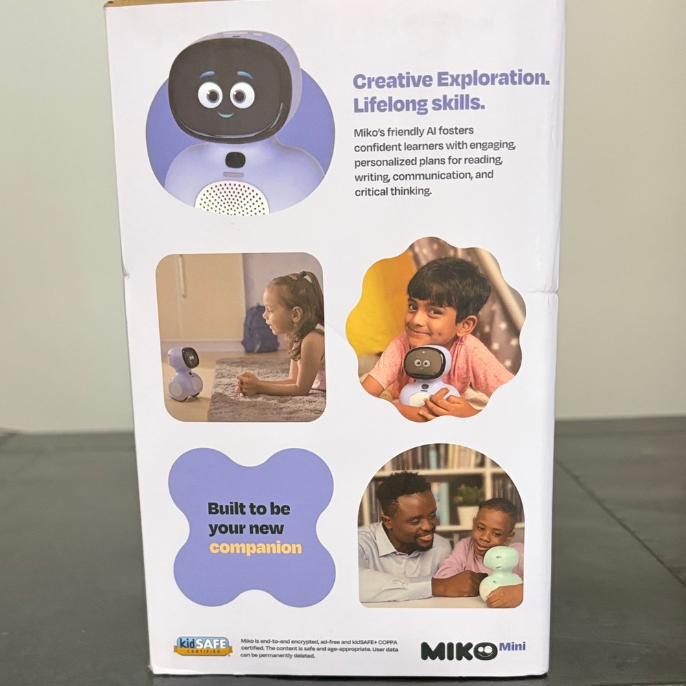 Mini Interactive Robot - Blue - Picture 4 of 14